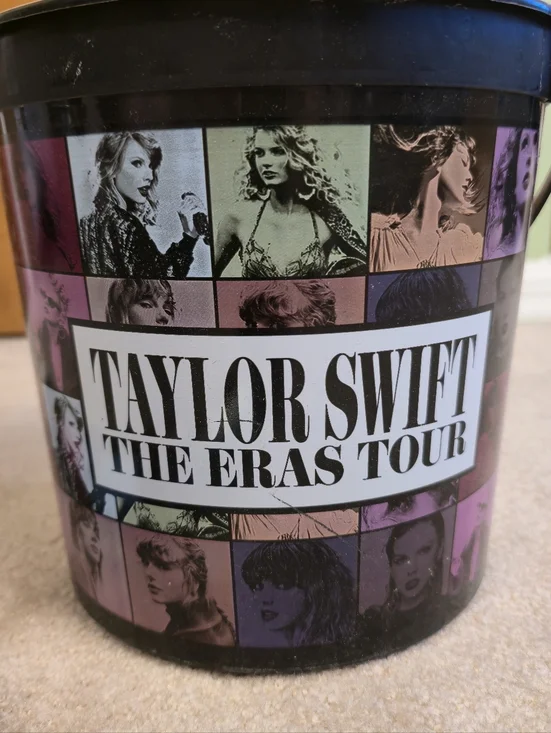 Taylor Swift THE ERAS TOUR Movie Popcorn Bucket - Limited Edition - 170 oz. - Picture 4 of 8